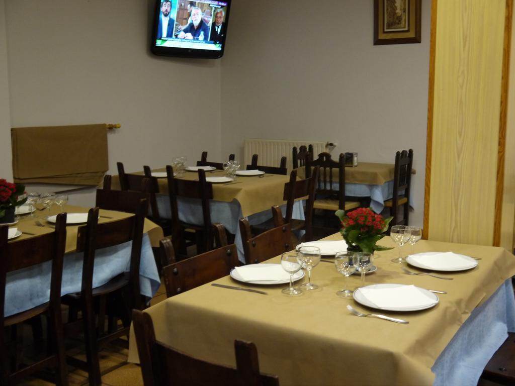 Hotel Rasil Куенка Екстериор снимка