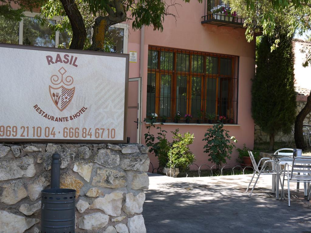 Hotel Rasil Куенка Екстериор снимка