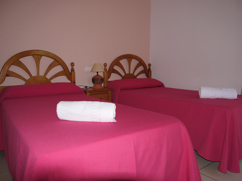Hotel Rasil Куенка Екстериор снимка